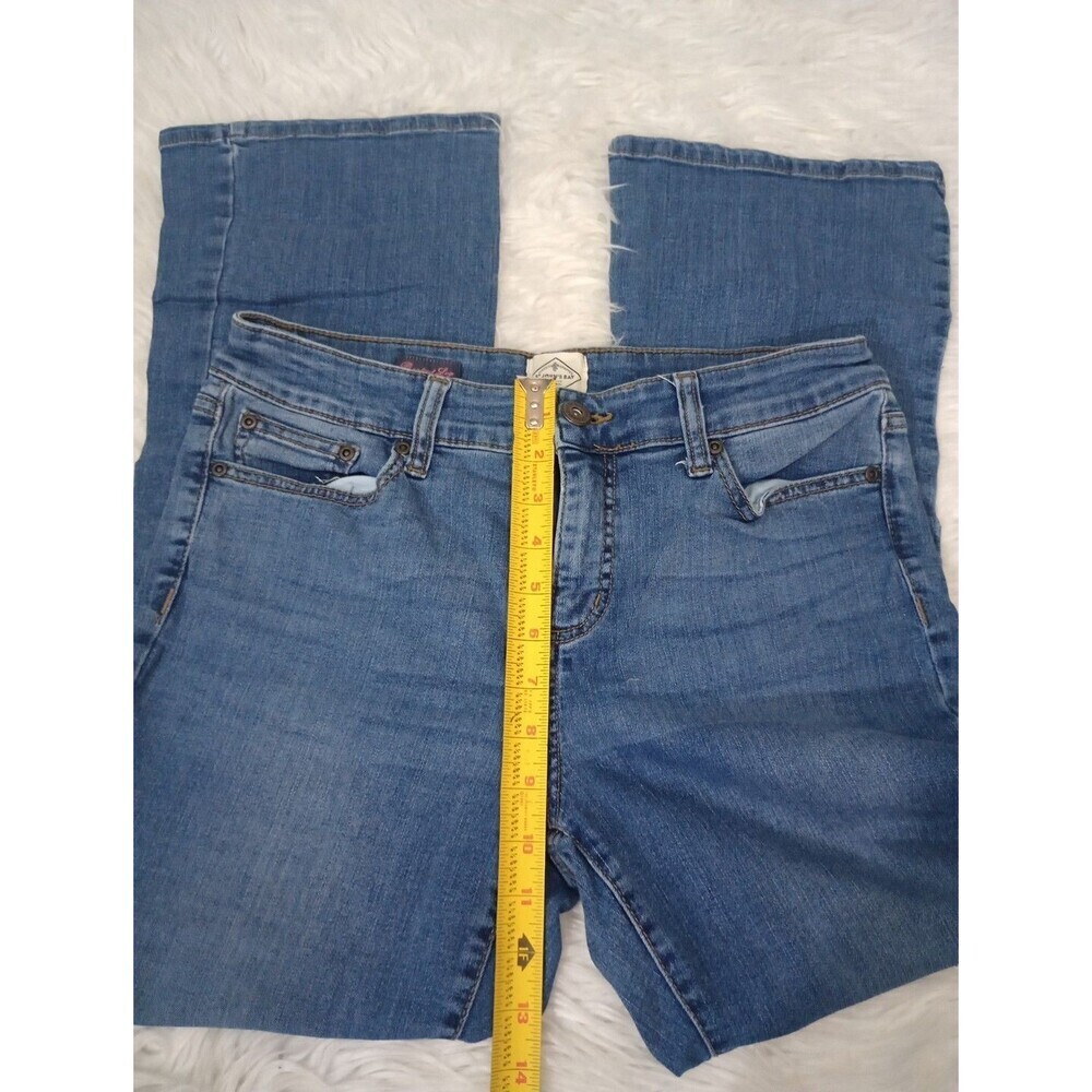 St. John's Bay Woman's Petite Bootcut Leg Light Blue Wash Mid-Rise Jean Sz 10P - Picture 7 of 11